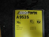 Комплект бескаркасных щёток Bosch Aerotwin A953S 650/500 мм 3397118953 - фото 2